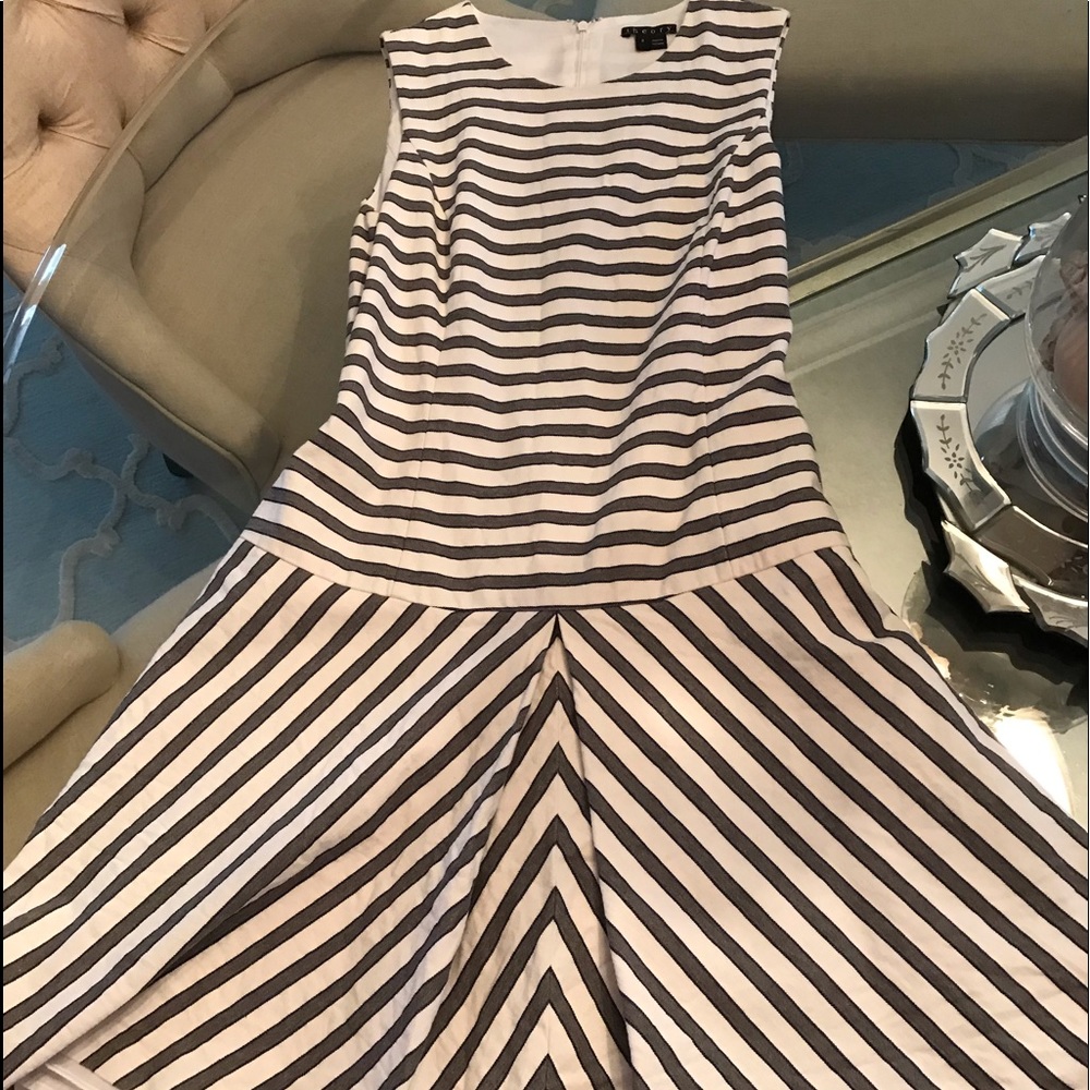 Theory Brand Striped Cotton Dress Size 2